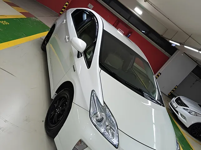 Toyota Prius, 1.8 L, 2014 წელი, 349 000 km, Baku - ფასი: 17 200 ₼ - Tunel.az