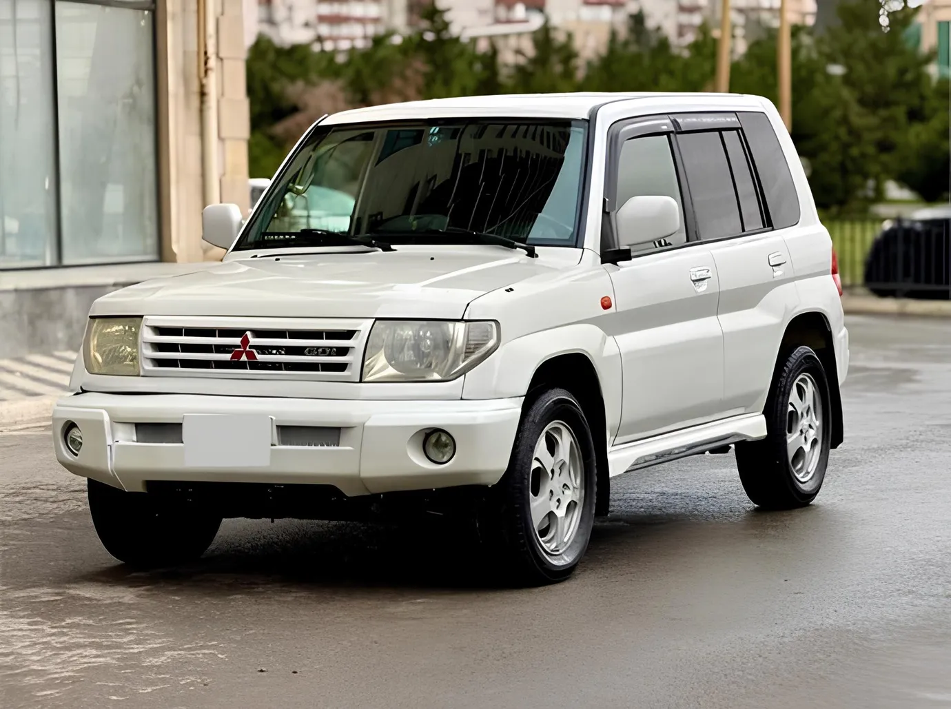 Mitsubishi Pajero io, 2.0 L, 2000 año, 377 000 km, Baku - Precio: 6 900 ₼ - Tunel.az
