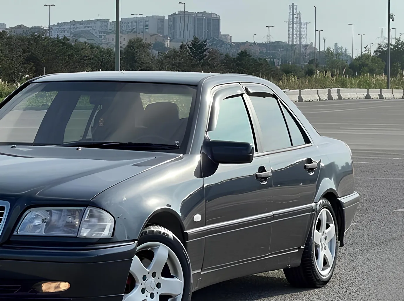 Mercedes C 200, 2.0 L, 1997 year, 330 000 km, Baku - Price: 9 700 ₼ - Tunel.az