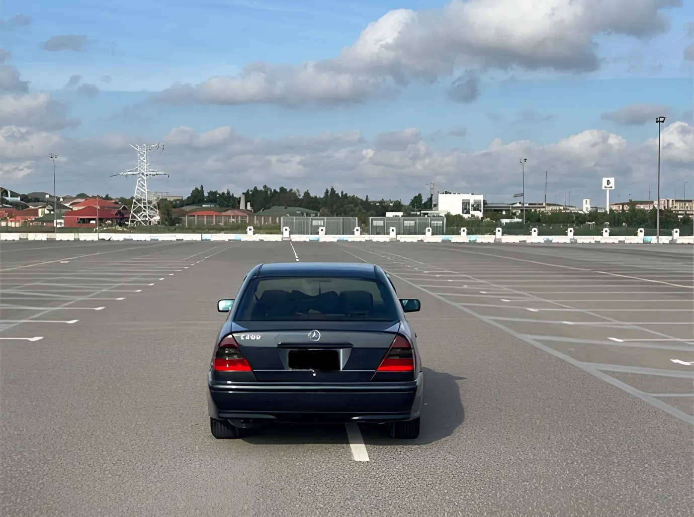 Mercedes C 200, 2.0 L, 1997 year, 330 000 km, Baku - Price: 9 700 ₼ - Tunel.az