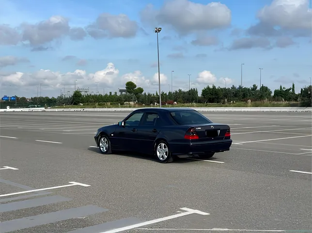 Mercedes C 200, 2.0 L, 1997 year, 330 000 km, Baku - Price: 9 700 ₼ - Tunel.az