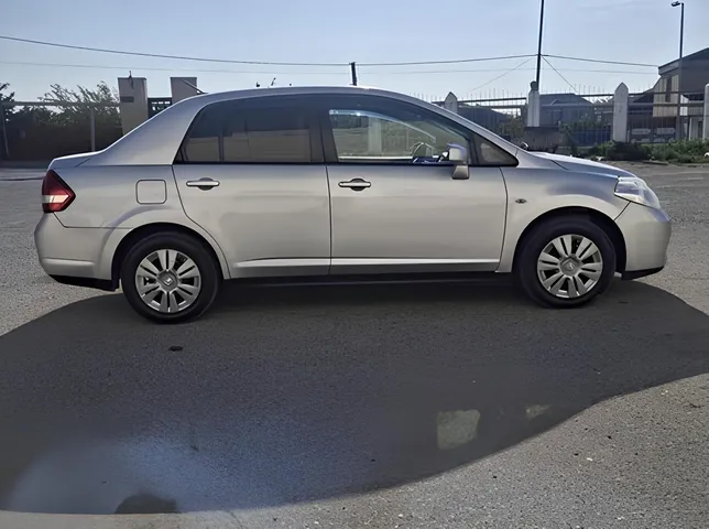 Nissan Tiida, 1.5 L, 2011 ano, 250 000 km, Baku - Preço: 11 300 ₼ - Tunel.az