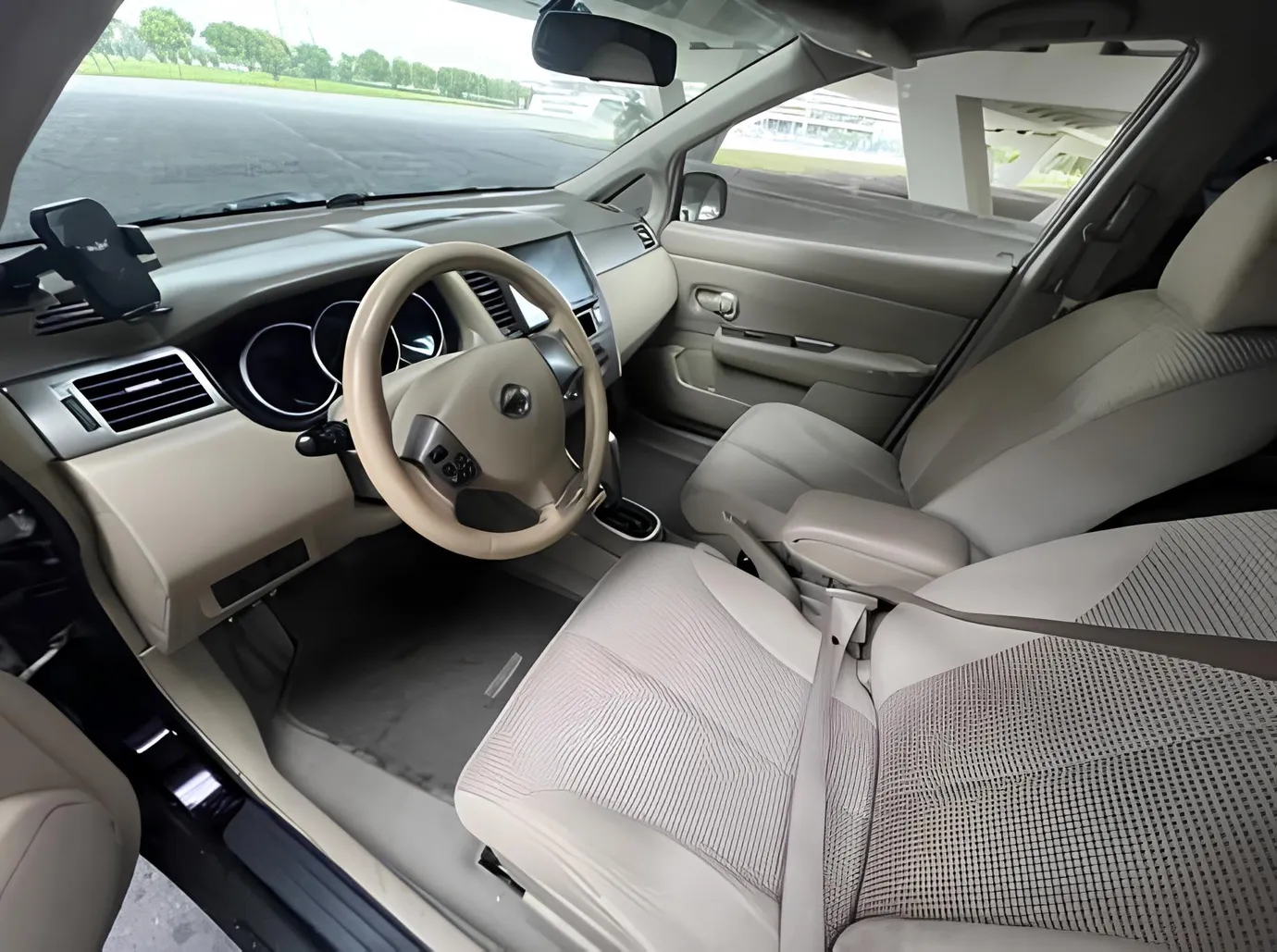 Nissan Tiida, 1.6 L, 2010 ano, 151 780 km, Baku - Preço: 14 300 ₼ - Tunel.az