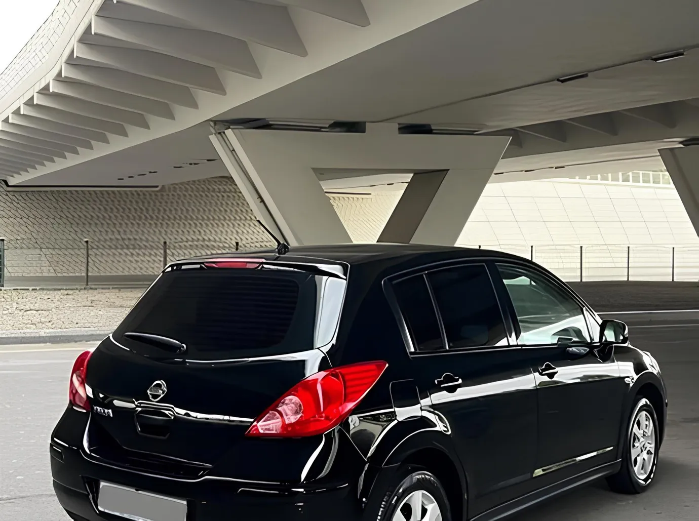 Nissan Tiida, 1.6 L, 2010 ano, 151 780 km, Baku - Preço: 14 300 ₼ - Tunel.az