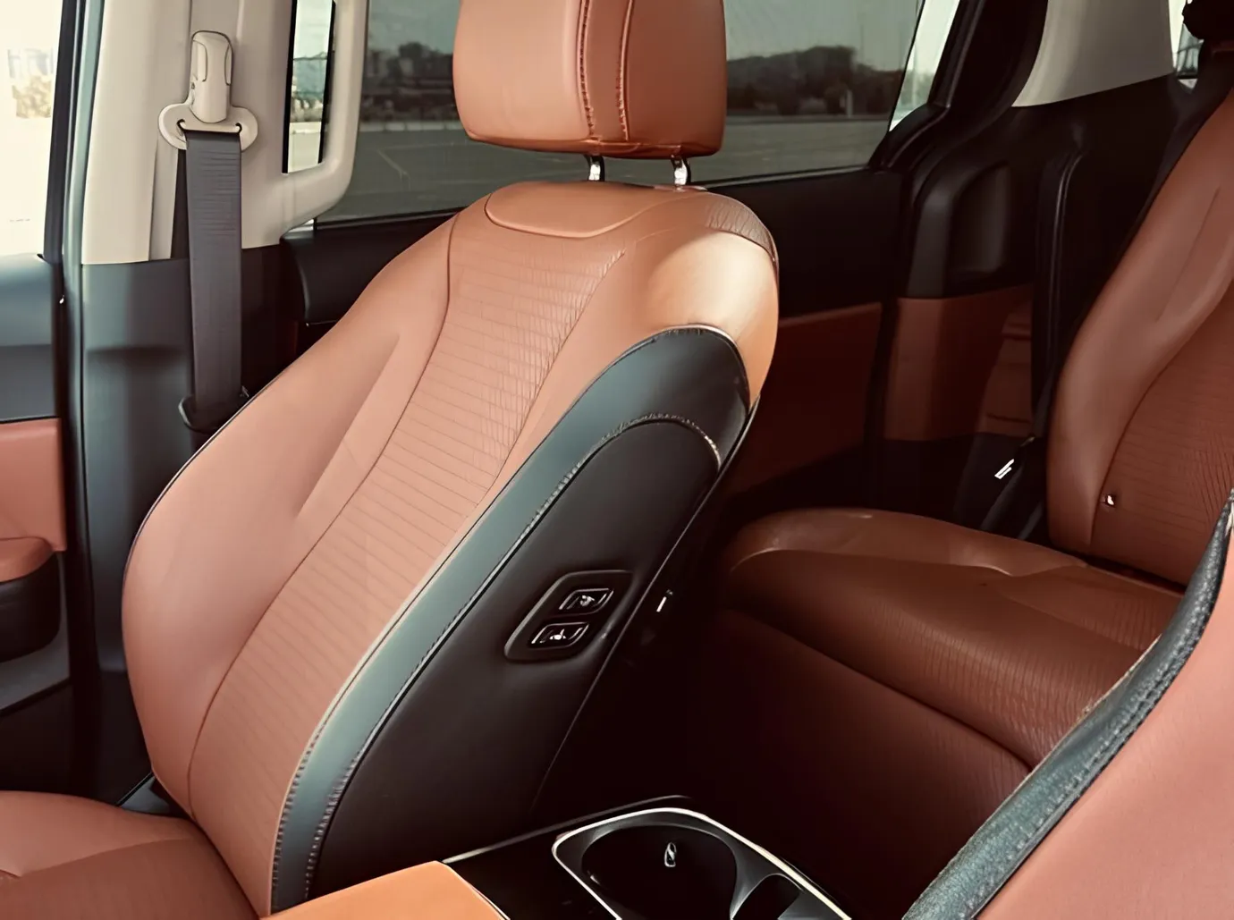 Kia Carnival, 2.2 L, 2023 жыл, 93 000 km, Baku - Баасы: 62 000 ₼ - Tunel.az