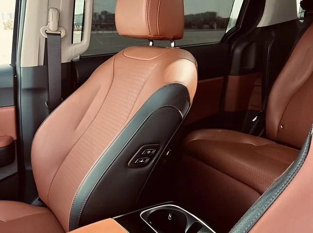 Kia Carnival, 2.2 L, 2023 жыл, 93 000 km, Baku - Баасы: 62 000 ₼ - Tunel.az