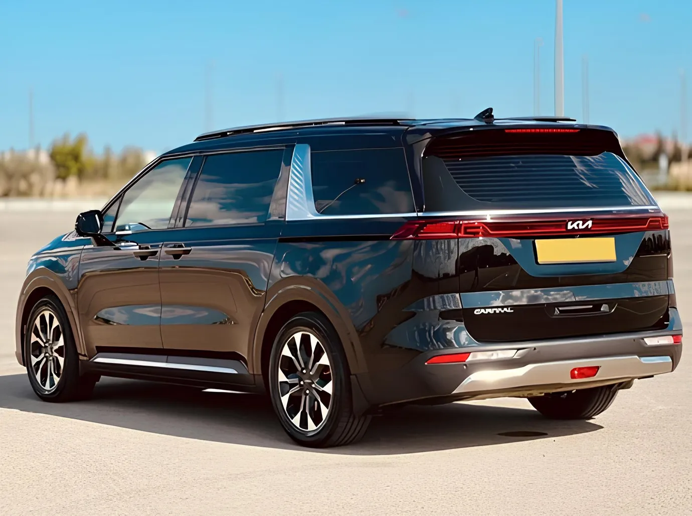 Kia Carnival, 2.2 L, 2023 жыл, 93 000 km, Baku - Баасы: 62 000 ₼ - Tunel.az