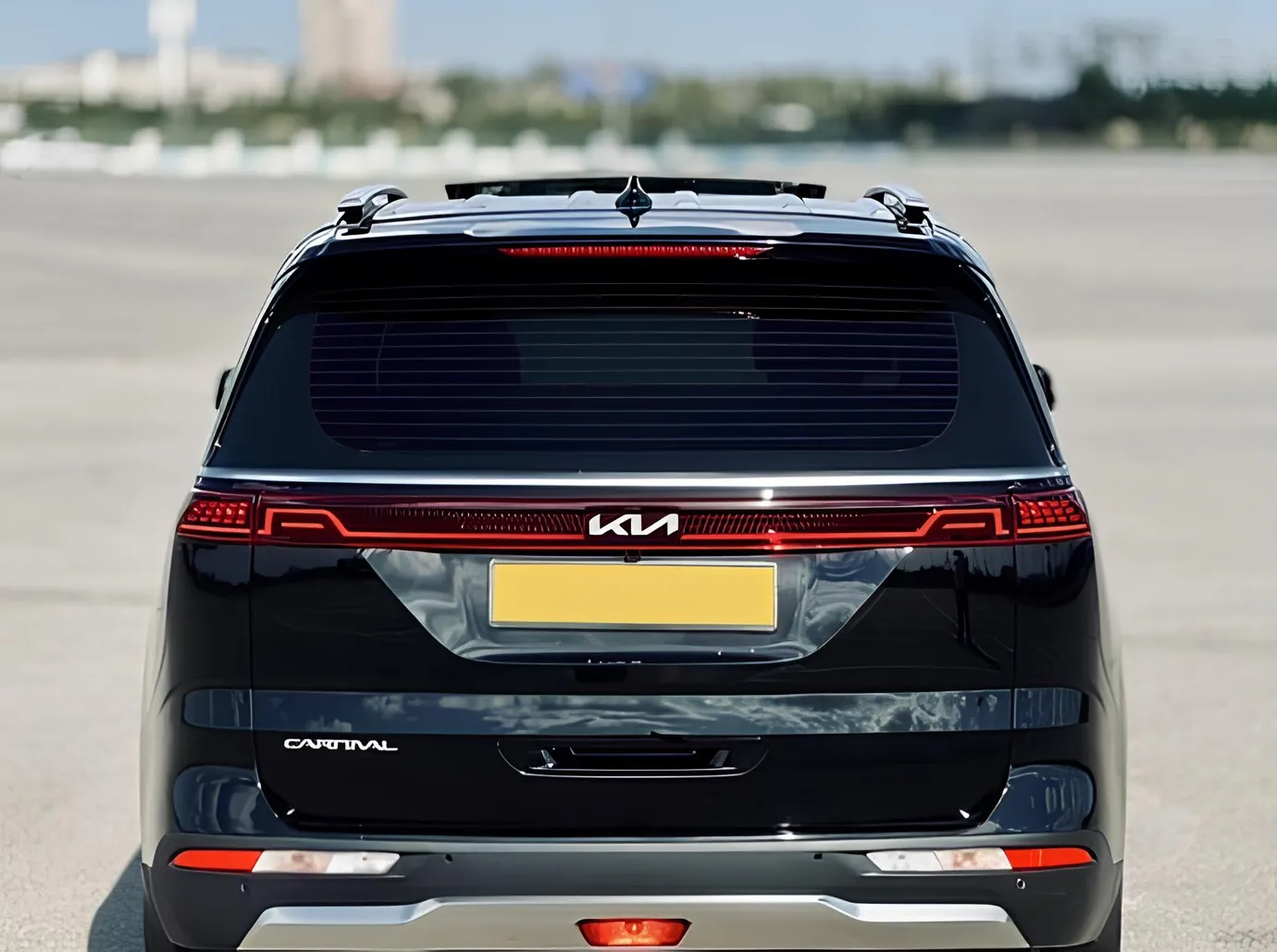 Kia Carnival, 2.2 L, 2023 жыл, 93 000 km, Baku - Баасы: 62 000 ₼ - Tunel.az