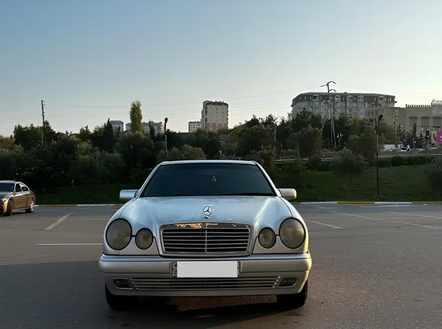 Mercedes E 200, 2.0 L, 1995 year, 460 000 km, Baku - Price: 7 400 ₼ - Tunel.az