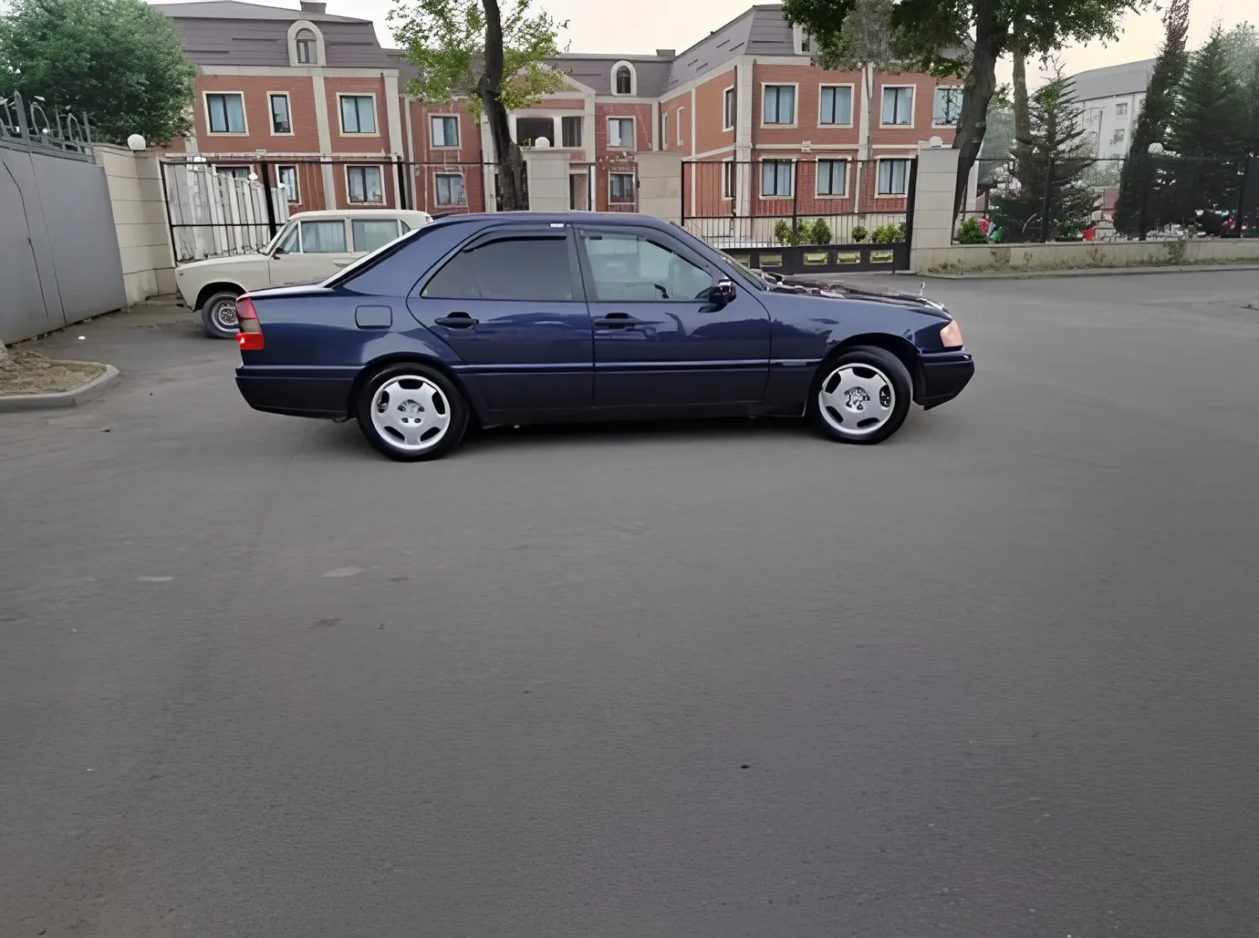 Mercedes C 180, 1.8 L, 1996 год, 494 753 km, Масаллы - Цена: 10 000 ₼ - Tunel.az