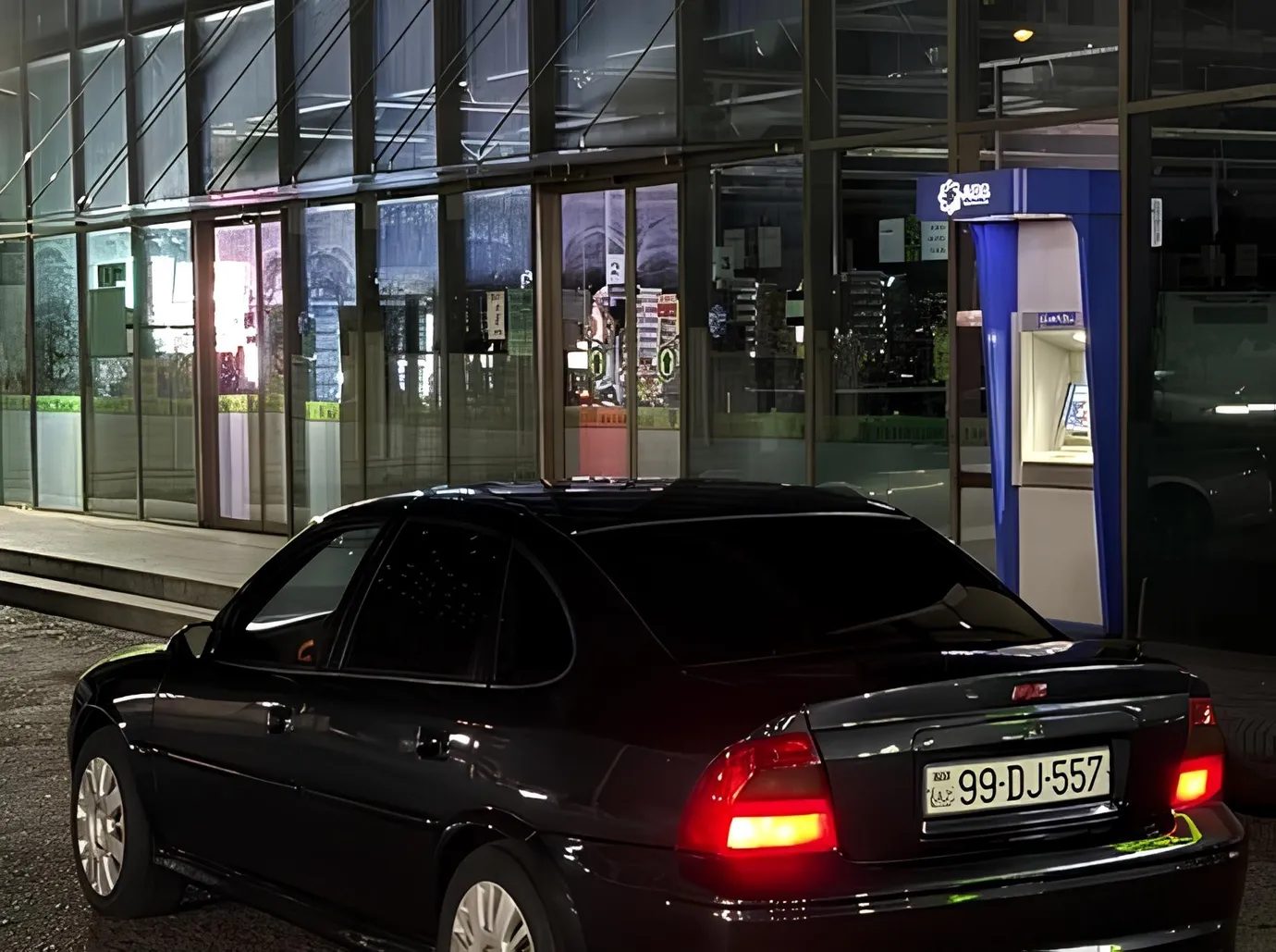 Opel Vectra, 1.6 L, 1999 год, 349 000 km, Газах - Цена: 6 500 ₼ - Tunel.az