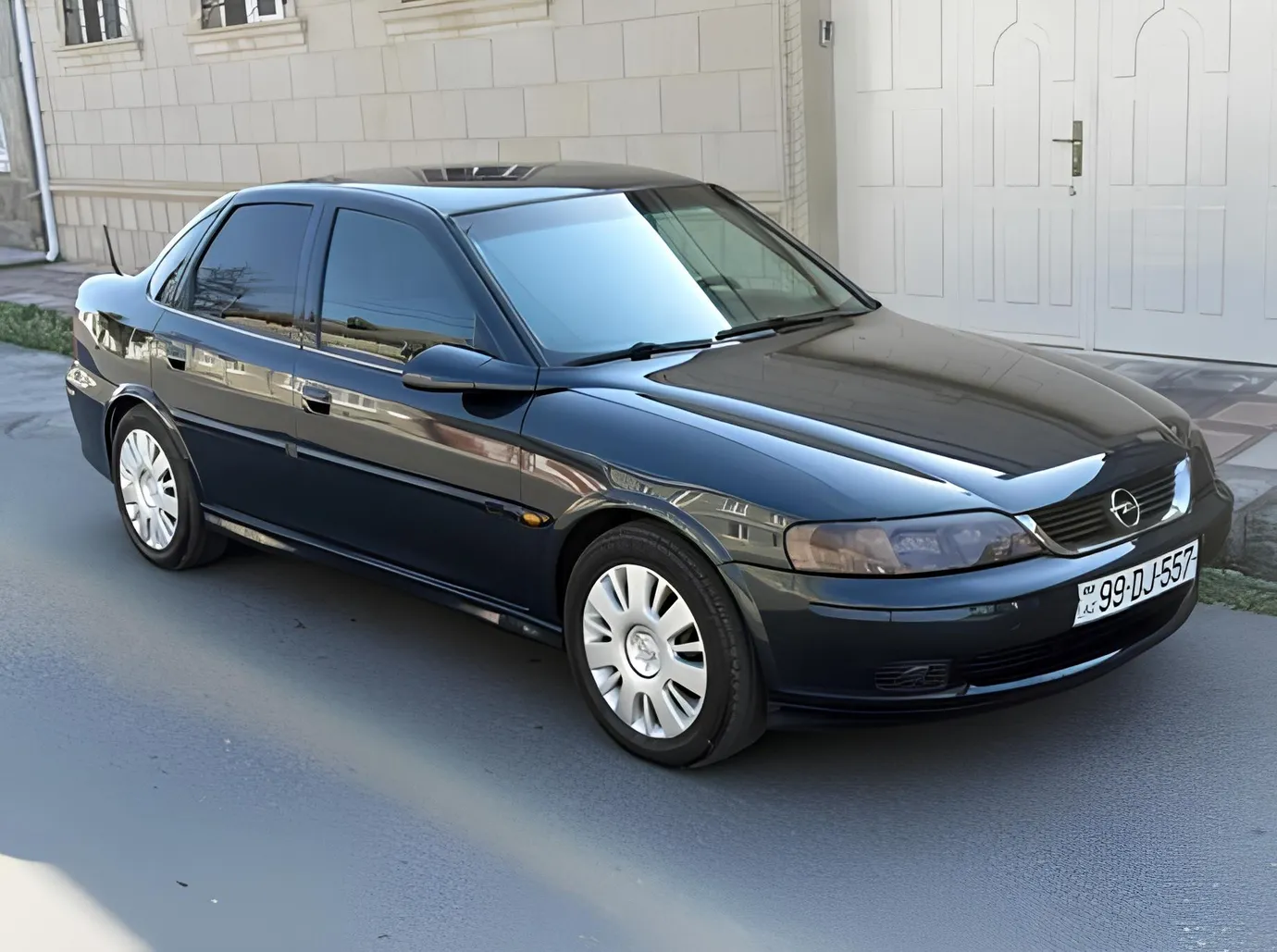 Opel Vectra, 1.6 L, 1999 год, 349 000 km, Газах - Цена: 6 500 ₼ - Tunel.az