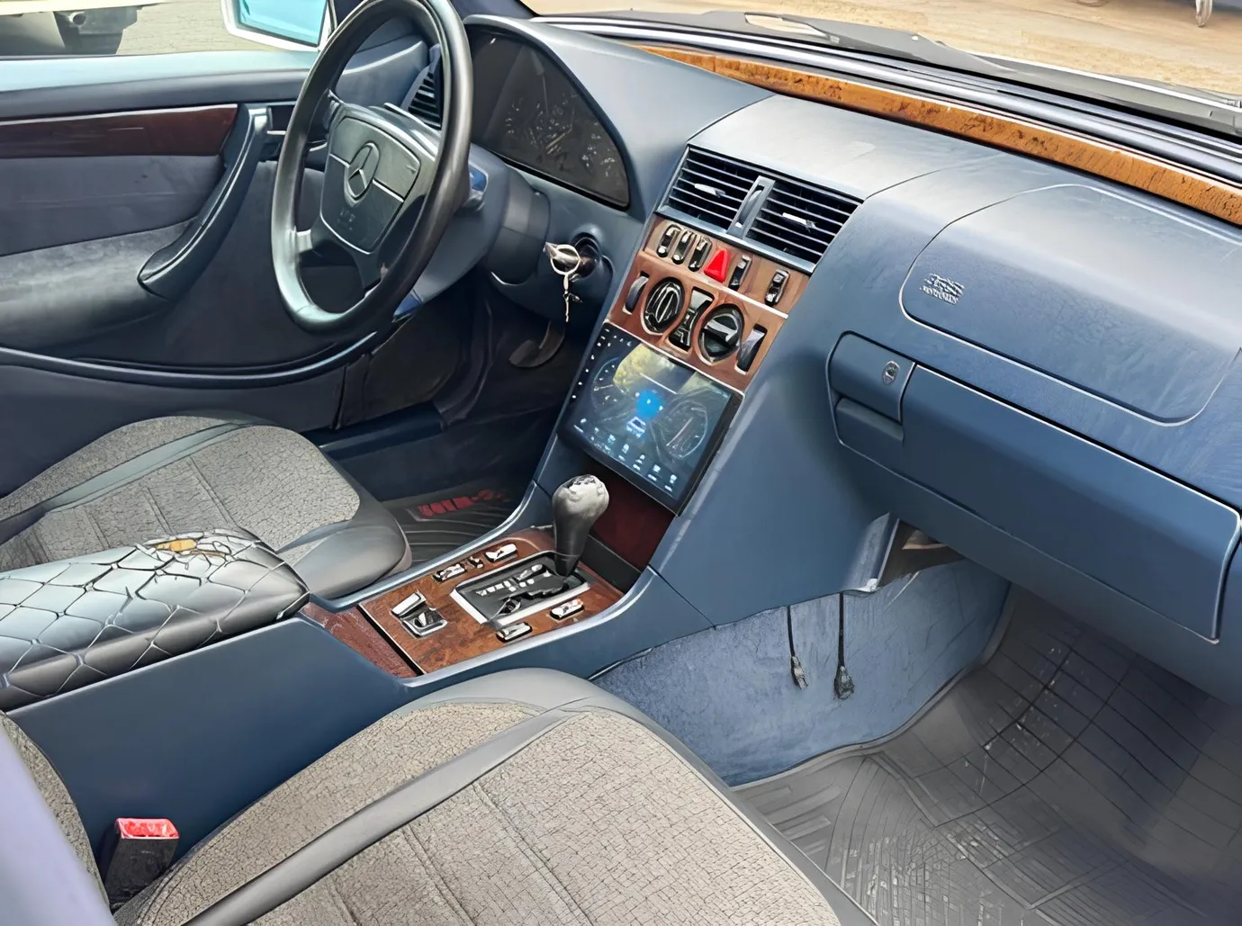 Mercedes C 240, 2.4 L, 1998 year, 348 888 km, Baku - Price: 9 000 ₼ - Tunel.az