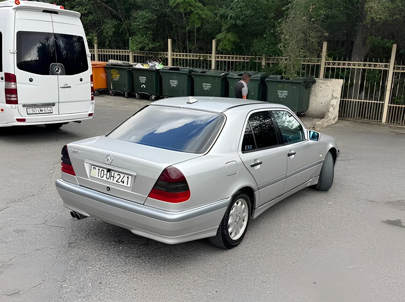 Mercedes C 240, 2.4 L, 1998 year, 348 888 km, Baku - Price: 9 000 ₼ - Tunel.az