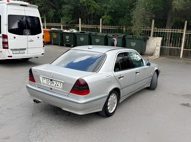 Mercedes C 240, 2.4 L, 1998 year, 348 888 km, Baku - Price: 9 000 ₼ - Tunel.az