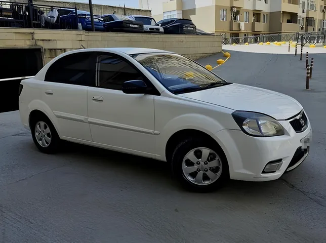 Kia Rio, 1.6 L, 2011 год, 198 000 km, Хырдалан - Цена: 13 000 ₼ - Tunel.az