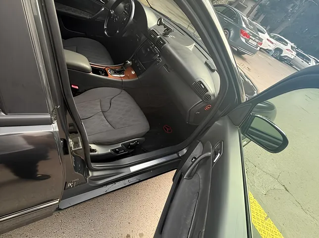 Mercedes C 200, 2.0 L, 2000 year, 368 888 km, Baku - Price: 8 800 ₼ - Tunel.az