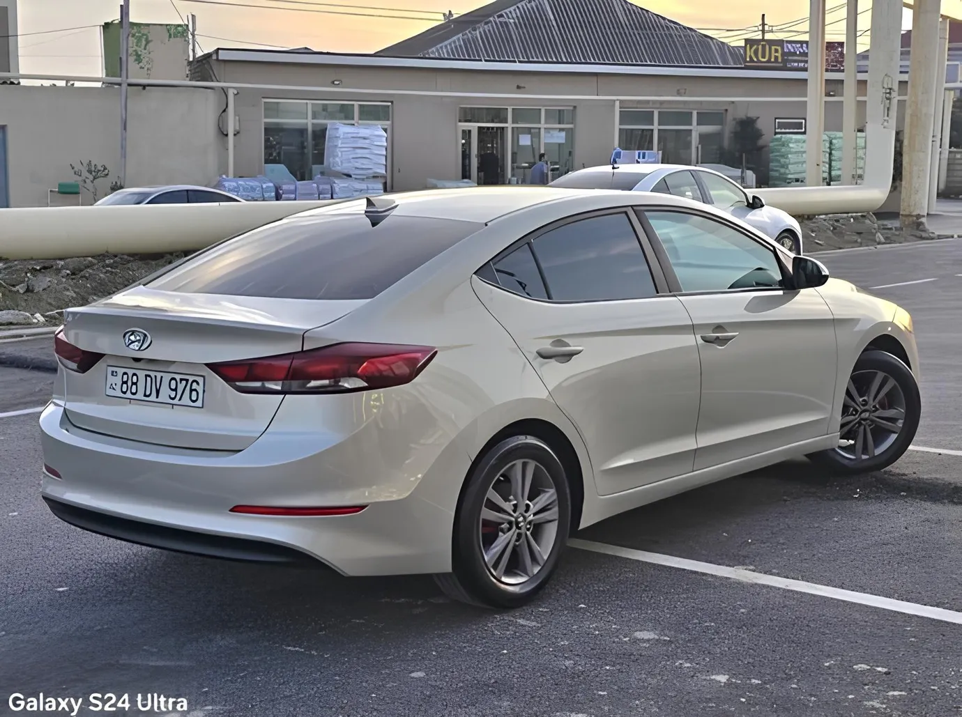 Hyundai Elantra, 2.0 L, 2017 год, 177 028 km, Баку - Цена: 22 900 ₼ - Tunel.az