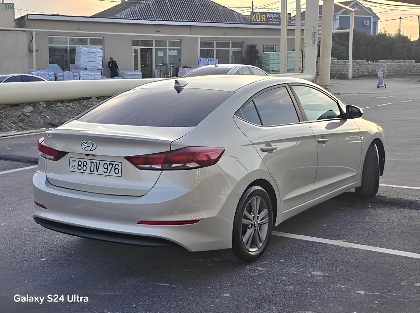 Hyundai Elantra, 2.0 L, 2017 год, 177 028 km, Баку - Цена: 22 900 ₼ - Tunel.az