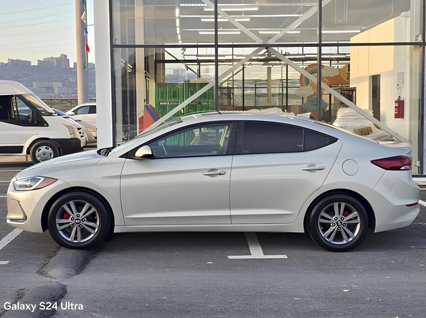Hyundai Elantra, 2.0 L, 2017 год, 177 028 km, Баку - Цена: 22 900 ₼ - Tunel.az