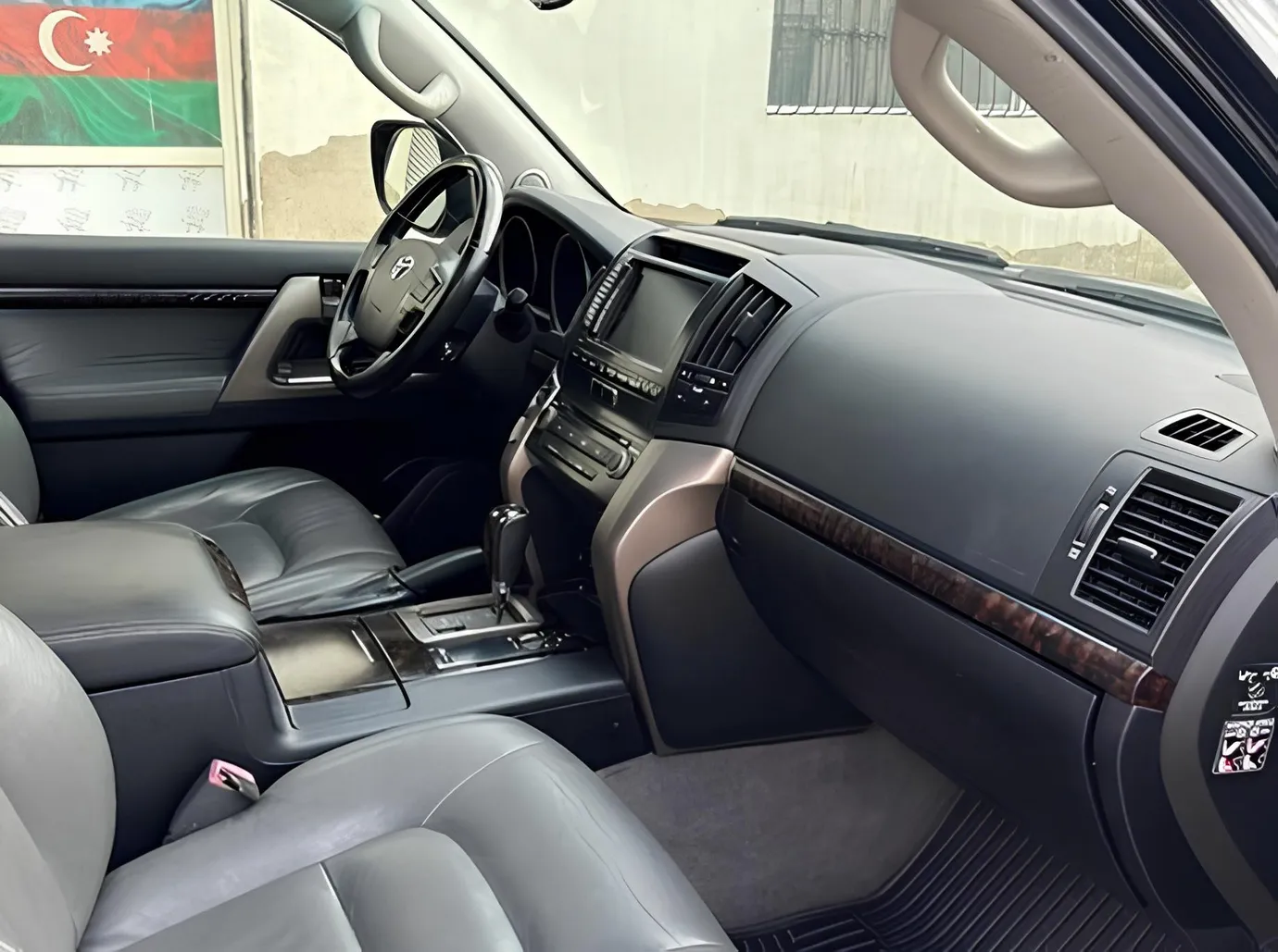 Toyota Land Cruiser, 4.7 L, 2008 i̇l, 270 000 km, Bakı - Qiymət: 32 900 ₼ - Tunel.az