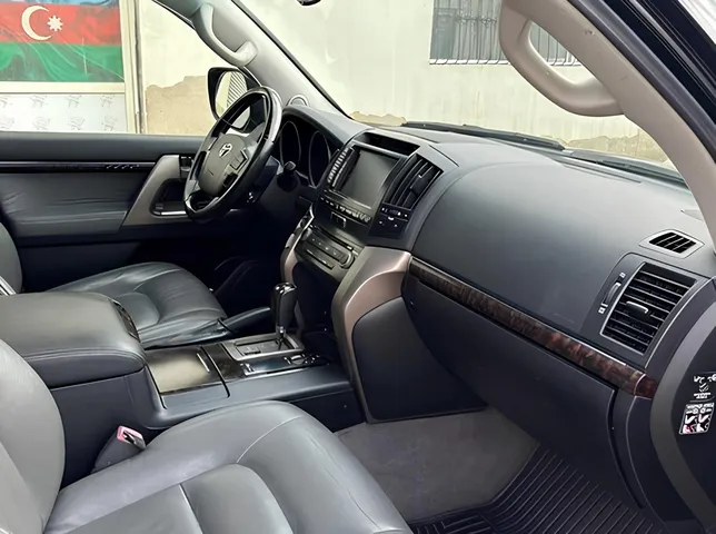 Toyota Land Cruiser, 4.7 L, 2008 i̇l, 270 000 km, Bakı - Qiymət: 32 900 ₼ - Tunel.az