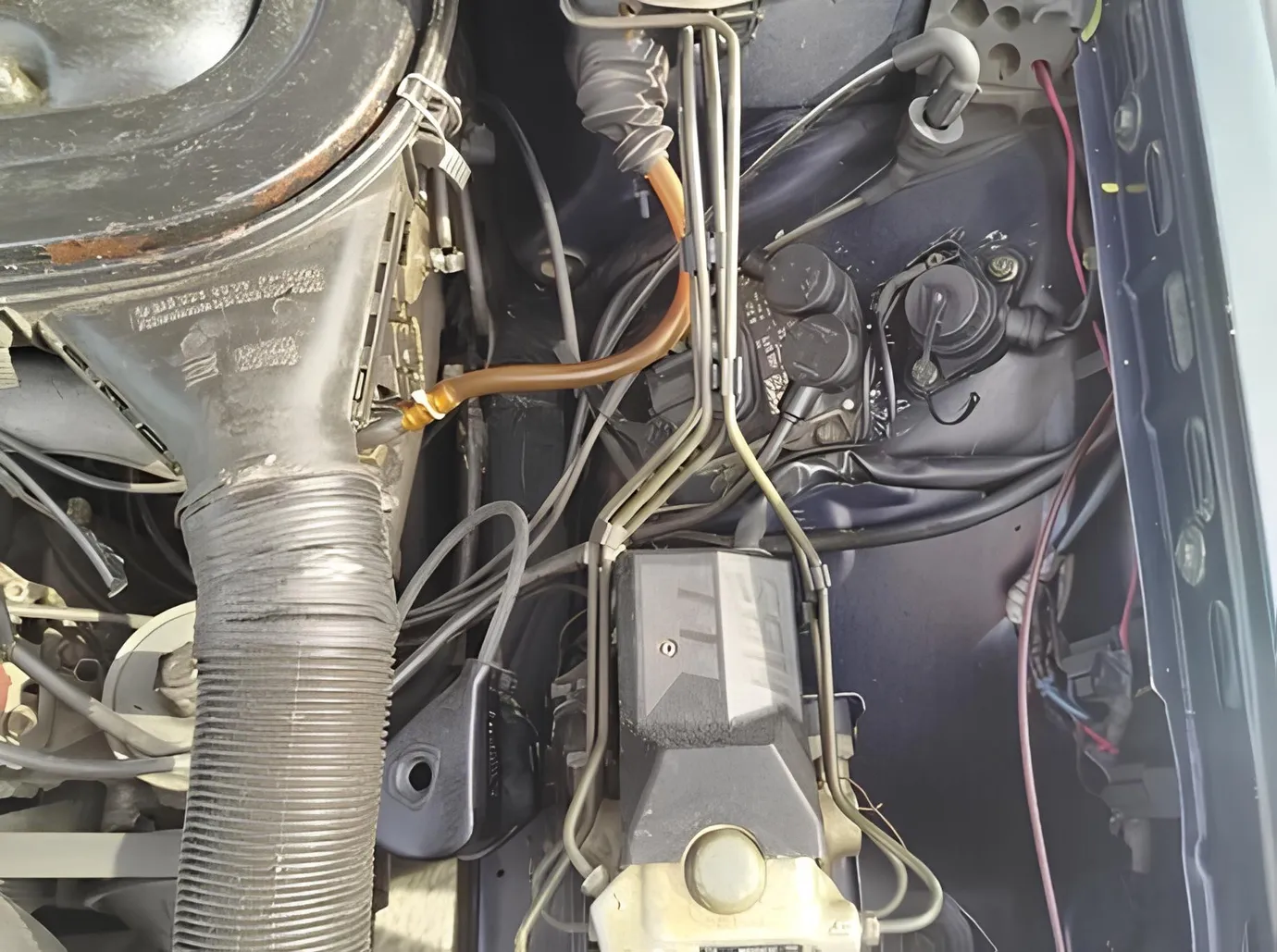 Mercedes 200, 2.0 L, 1991 год, 415 233 km, Сумгаит - Цена: 4 900 ₼ - Tunel.az