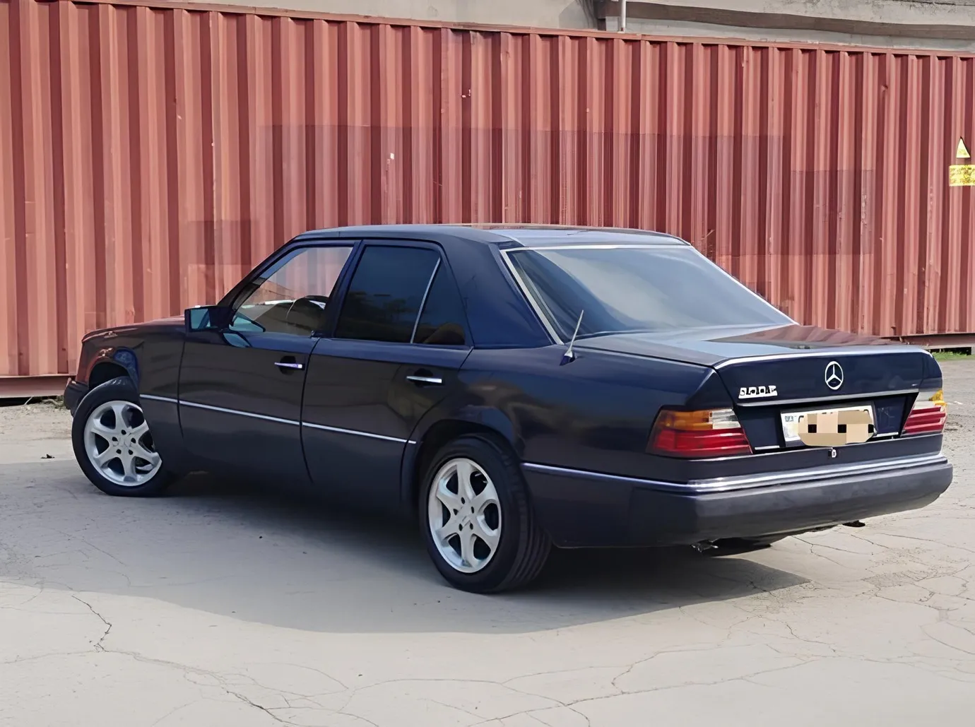 Mercedes 200, 2.0 L, 1991 год, 415 233 km, Сумгаит - Цена: 4 900 ₼ - Tunel.az