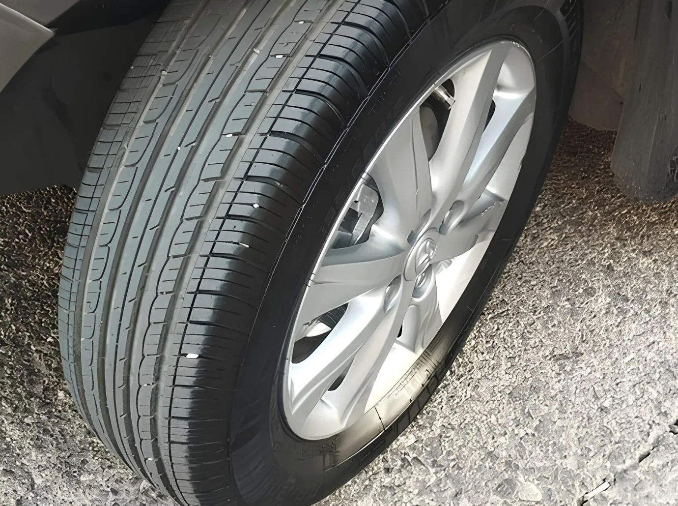 Toyota Yaris, 1.5 L, 2012 i̇l, 350 000 km, Bakı - Qiymət: 12 800 ₼ - Tunel.az
