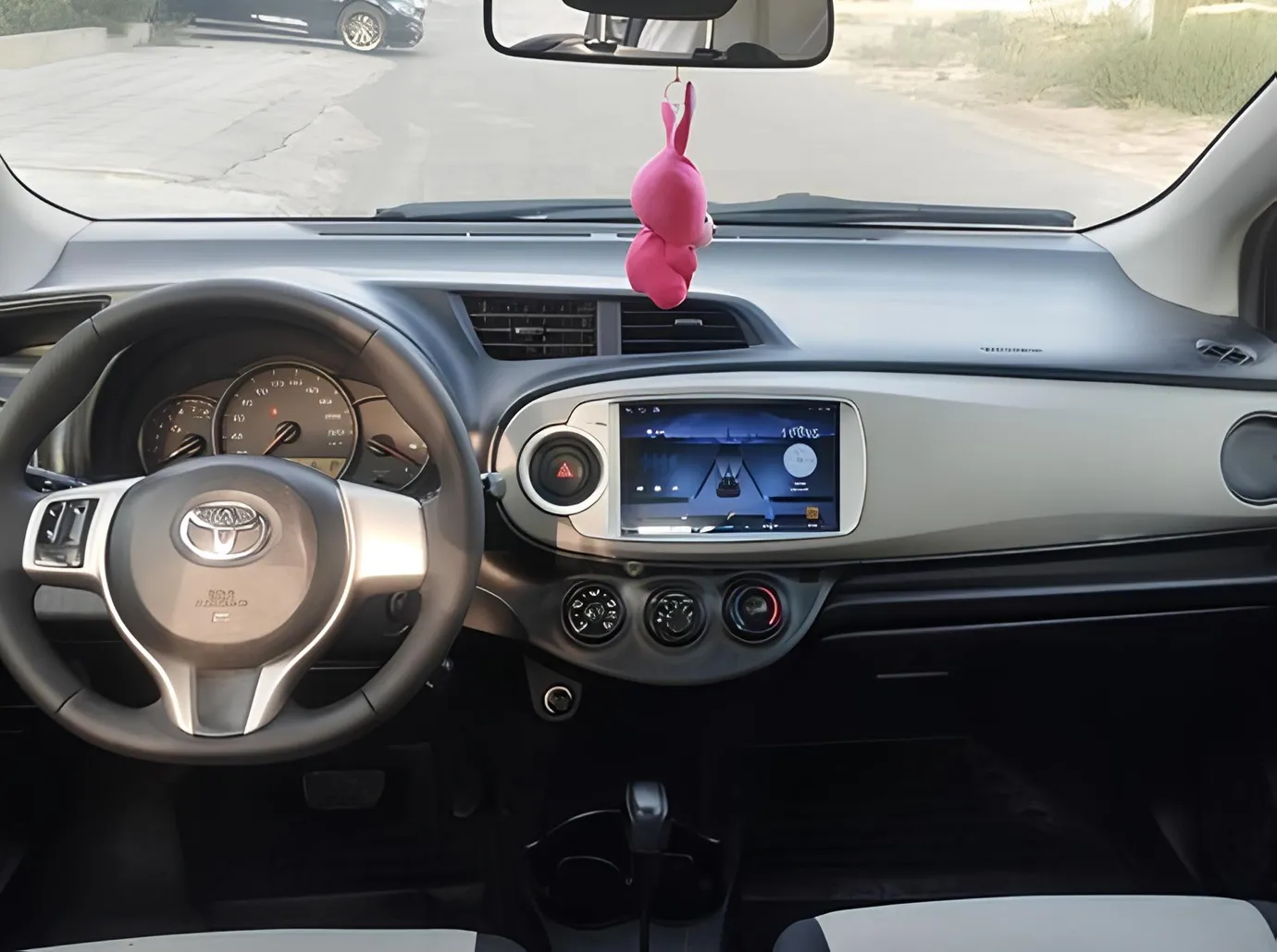 Toyota Yaris, 1.5 L, 2012 i̇l, 350 000 km, Bakı - Qiymət: 12 800 ₼ - Tunel.az