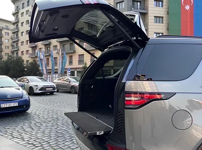 Land Rover Discovery, 3.0 L, 2020 წელი, 132 597 km, Baku - ფასი: 52 900 ₼ - Tunel.az