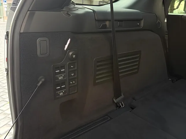 Land Rover Discovery, 3.0 L, 2020 წელი, 132 597 km, Baku - ფასი: 52 900 ₼ - Tunel.az