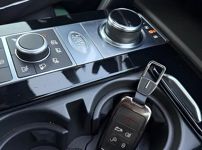 Land Rover Discovery, 3.0 L, 2020 წელი, 132 597 km, Baku - ფასი: 52 900 ₼ - Tunel.az