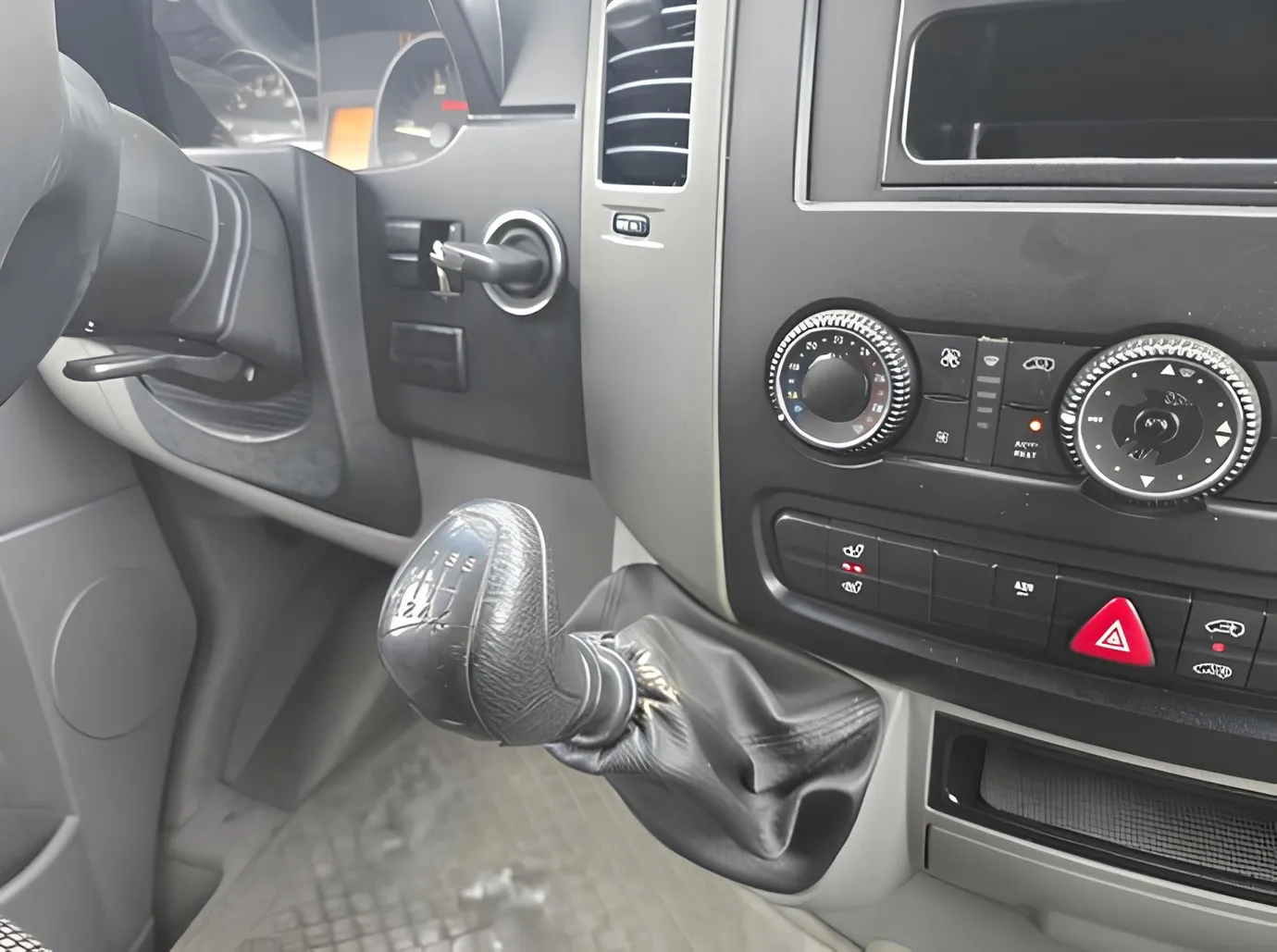 Mercedes Sprinter 311, 2.2 L, 2006 i̇l, 290 350 km, Bakı - Qiymət: 24 900 ₼ - Tunel.az