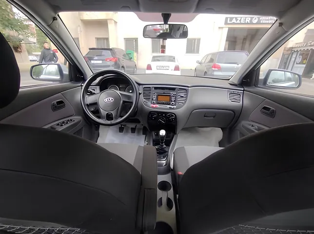 Kia Rio, 1.4 L, 2008 год, 190 400 km, Баку - Цена: 11 800 ₼ - Tunel.az