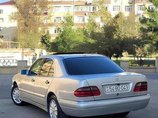 Mercedes E 240, 2.4 L, 1998 год, 290 110 km, Сумгаит - Цена: 12 500 ₼ - Tunel.az