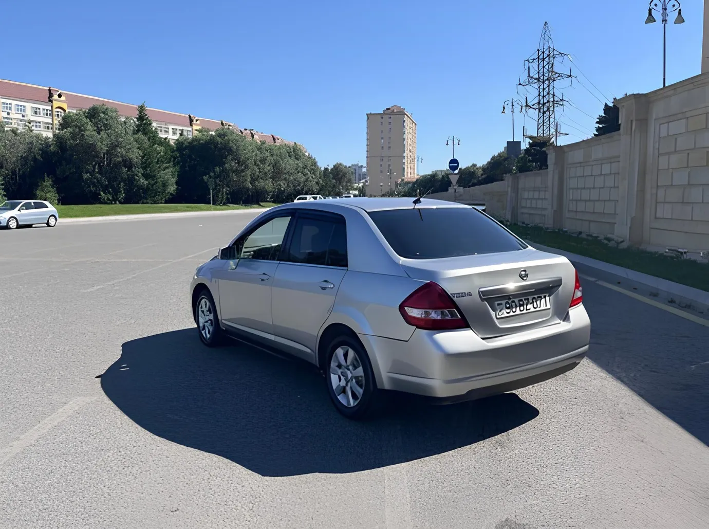 Nissan Tiida, 1.8 L, 2008 ano, 298 255 km, Baku - Preço: 10 200 ₼ - Tunel.az