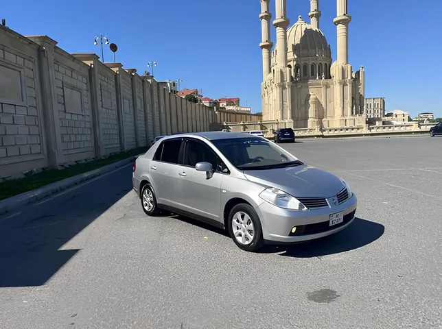 Nissan Tiida, 1.8 L, 2008 ano, 298 255 km, Baku - Preço: 10 200 ₼ - Tunel.az