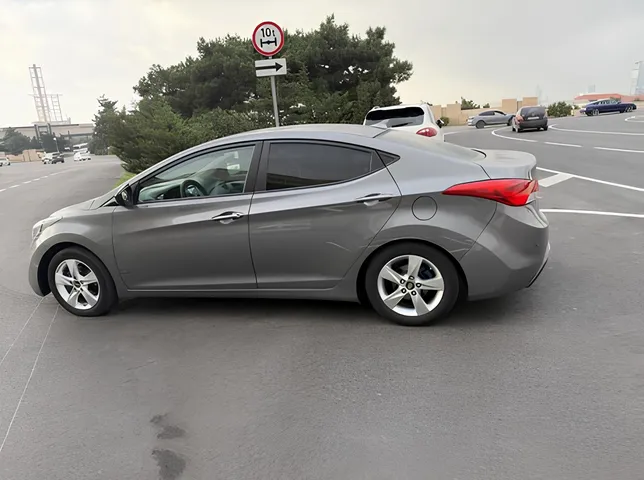 Hyundai Elantra, 1.8 L, 2012 year, 185 000 km, Baku - Price: 16 200 ₼ - Tunel.az