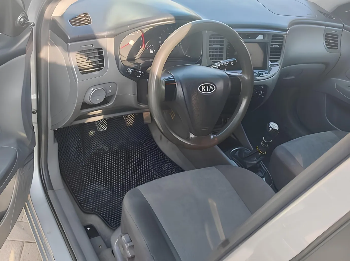 Kia Rio, 1.5 L, 2005 год, 184 239 km, Хырдалан - Цена: 8 800 ₼ - Tunel.az