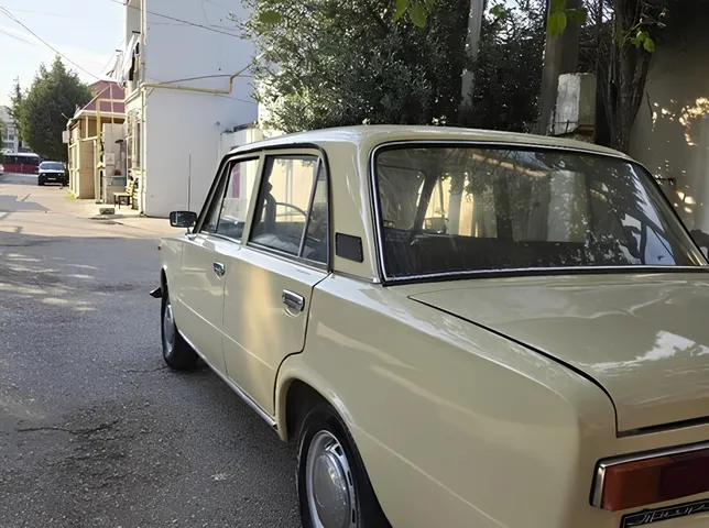LADA (VAZ) 21011, 1.3 L, 1979 i̇l, 487 450 km, Bakı - Qiymət: 7 000 ₼ - Tunel.az