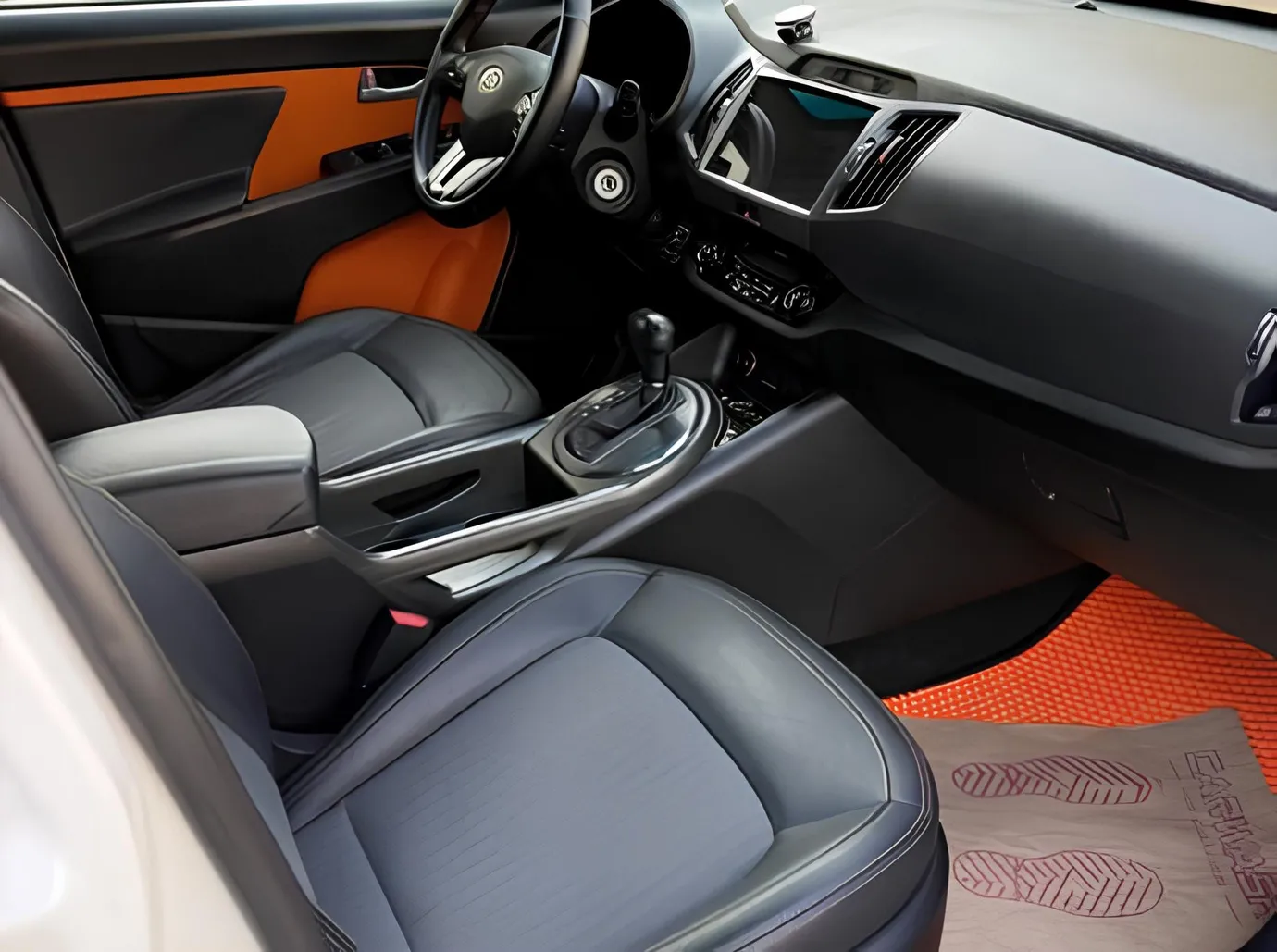 Kia Sportage, 2.0 L, 2013 i̇l, 166 000 km, Bakı - Qiymət: 22 600 ₼ - Tunel.az