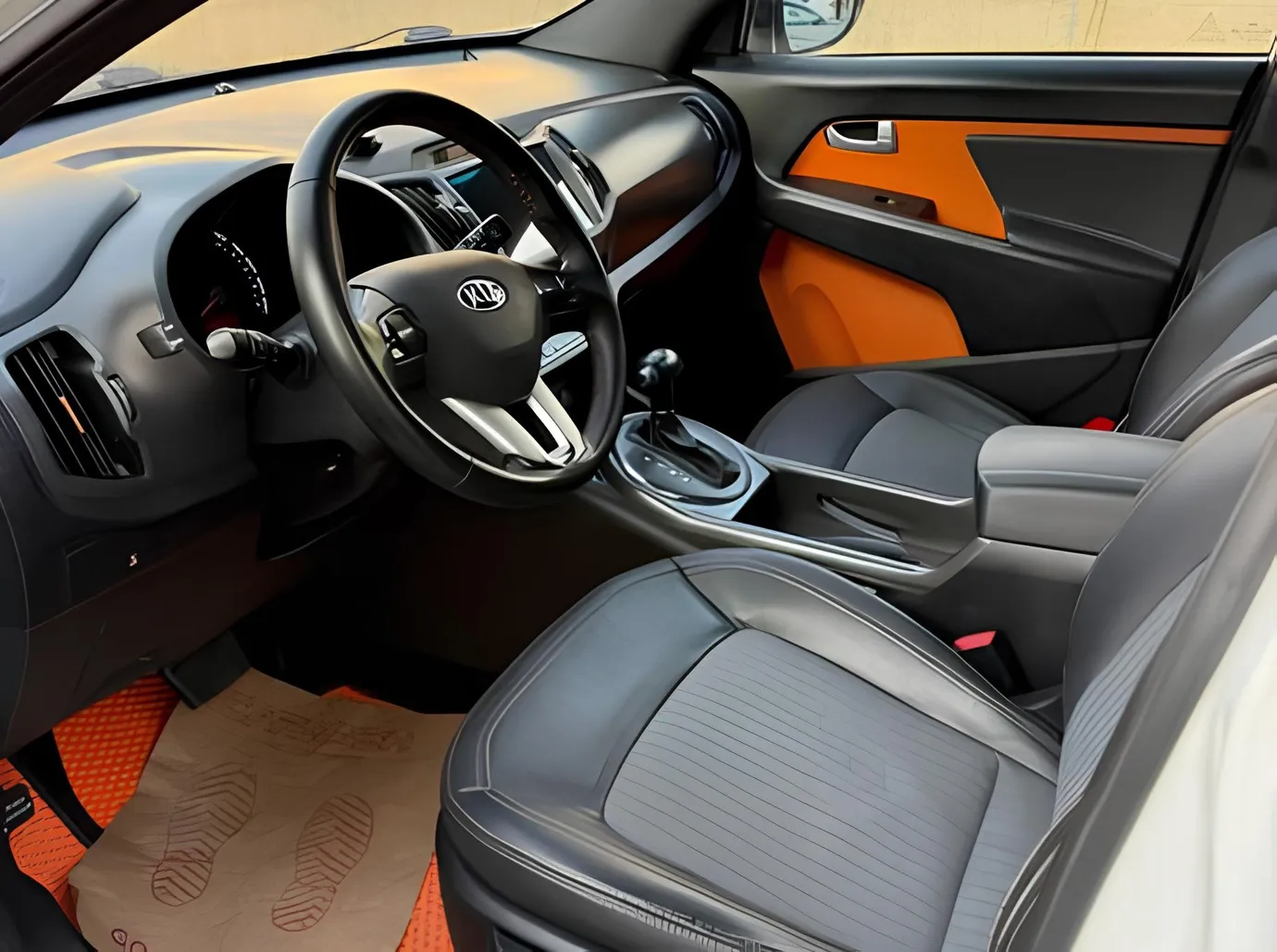 Kia Sportage, 2.0 L, 2013 i̇l, 166 000 km, Bakı - Qiymət: 22 600 ₼ - Tunel.az