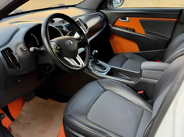 Kia Sportage, 2.0 L, 2013 i̇l, 166 000 km, Bakı - Qiymət: 22 600 ₼ - Tunel.az