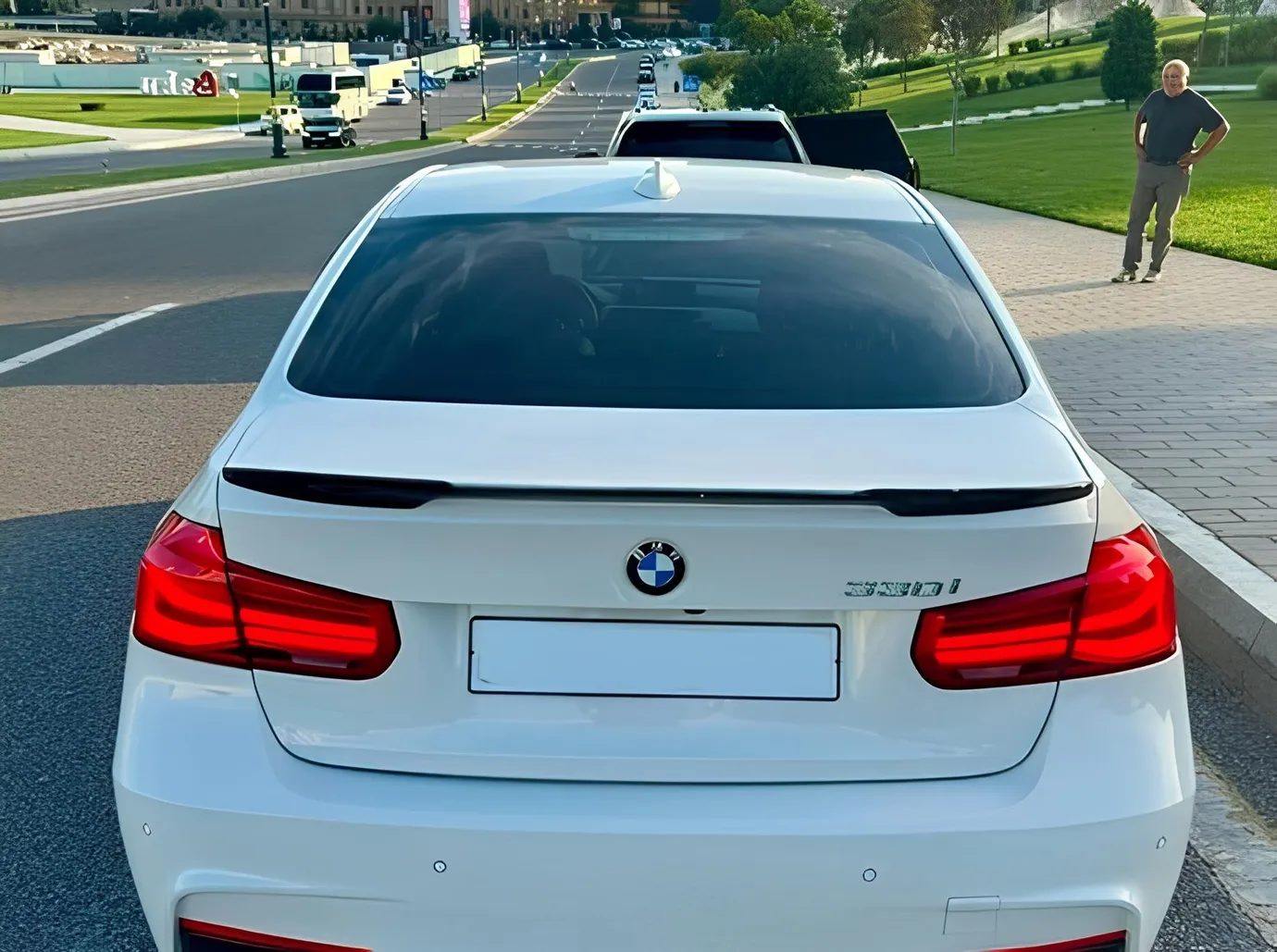 BMW 330, 2.0 L, 2018 год, 72 000 km, Баку - Цена: 33 500 ₼ - Tunel.az