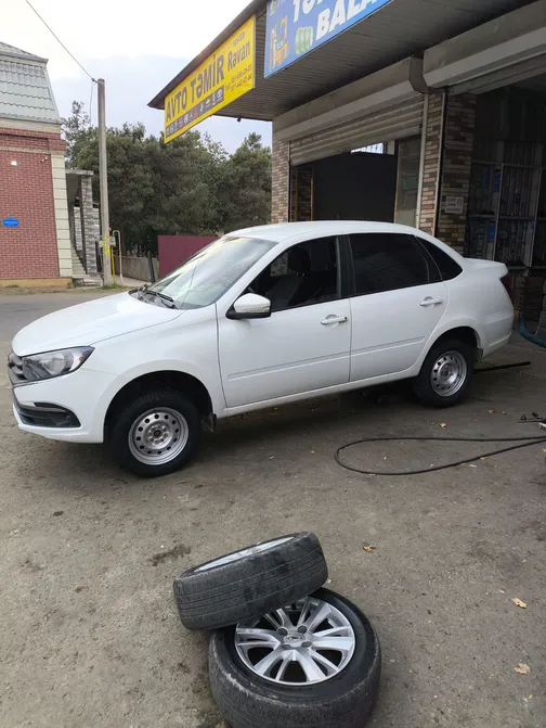 LADA (VAZ) Granta, 1.6 L, 2024 жазыңыз жыл, 148 300 km, Baku - Бағасы: 18 300 ₼ - Tunel.az