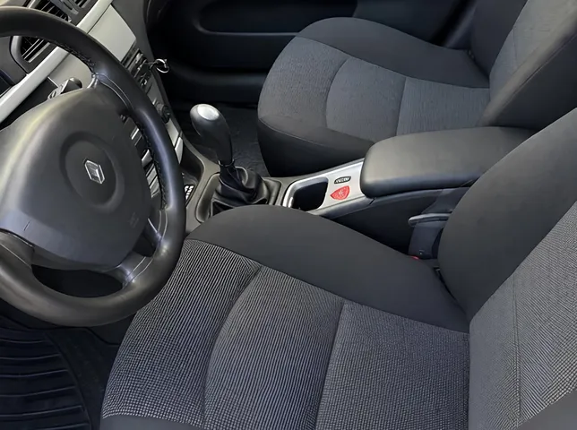 Renault Laguna, 2.0 L, 2007 год, 298 200 km, Баку - Цена: 5 700 ₼ - Tunel.az