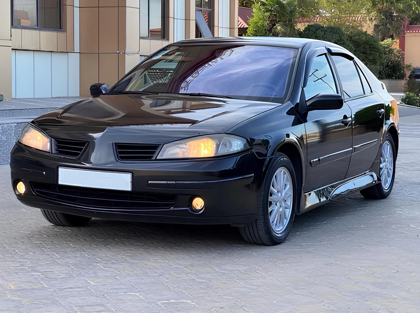 Renault Laguna, 2.0 L, 2007 год, 298 200 km, Баку - Цена: 5 700 ₼ - Tunel.az
