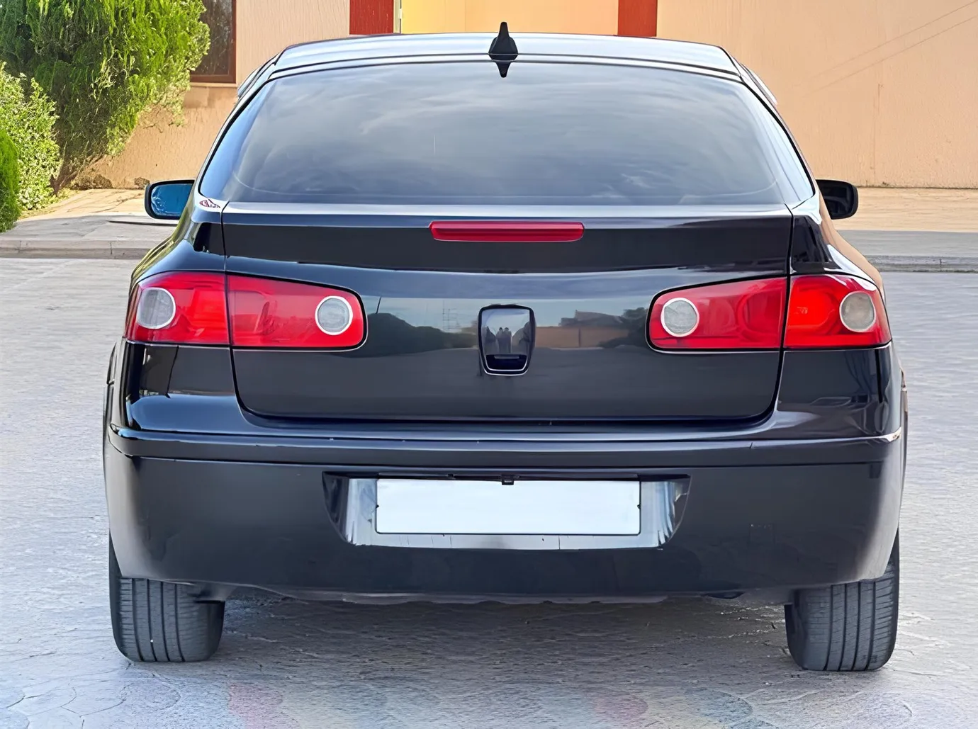 Renault Laguna, 2.0 L, 2007 год, 298 200 km, Баку - Цена: 5 700 ₼ - Tunel.az