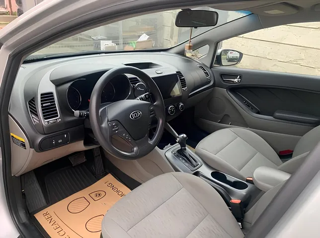 Kia Forte, 1.8 L, 2015 год, 156 106 km, Баку - Цена: 18 500 ₼ - Tunel.az
